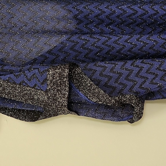 M by Missoni Women's Blue Metallic Ruffle Zig Zag Cold Shoulder Top Size Large - Picture 14 of 16
